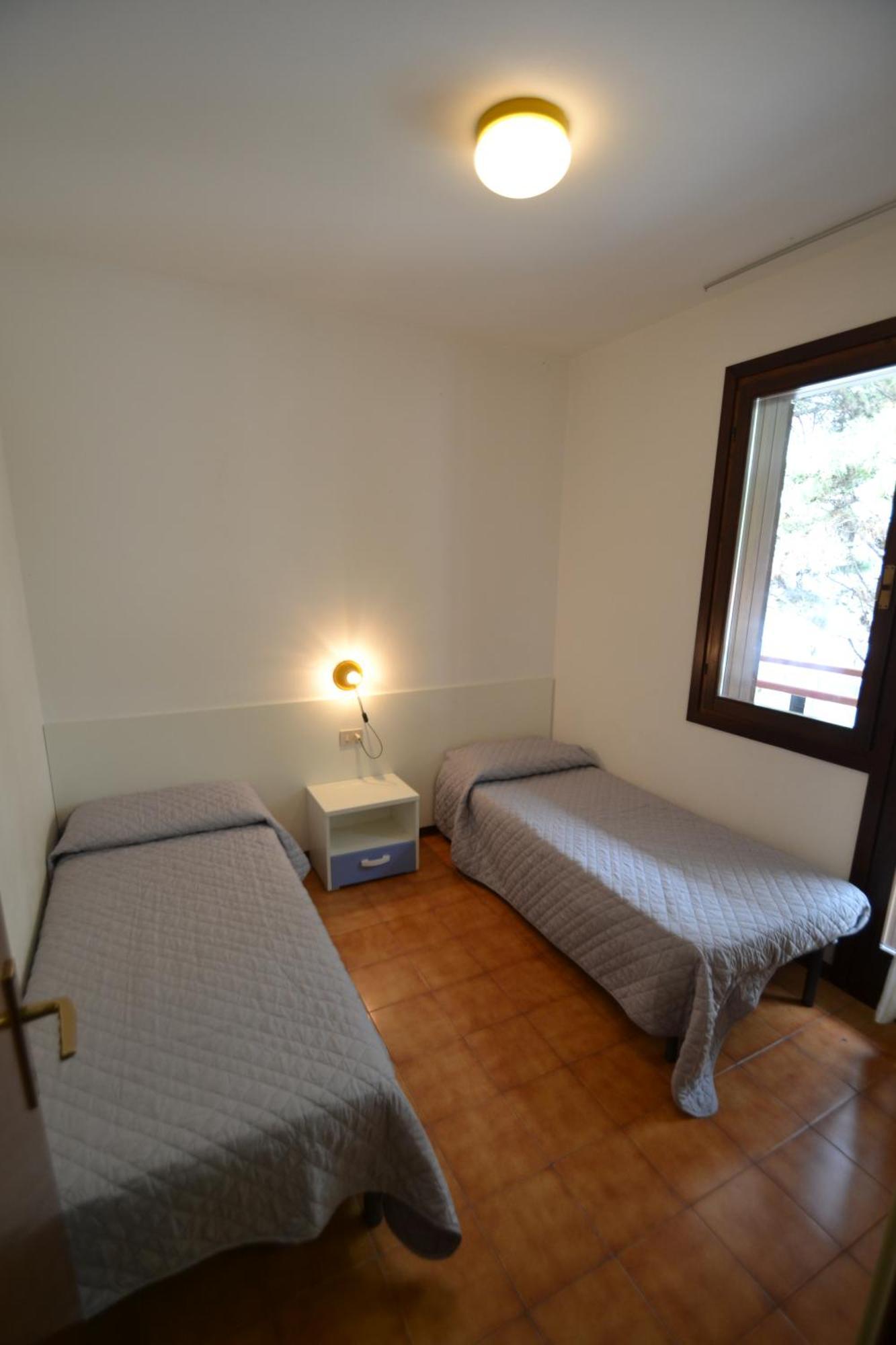 Onda Blu Apartment Bibione Bagian luar foto